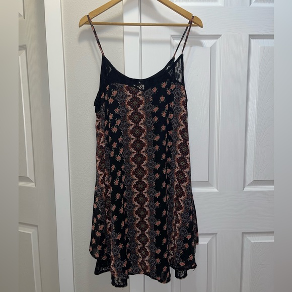NEW! Black/Pattern Dress - Picture 1 of 7
